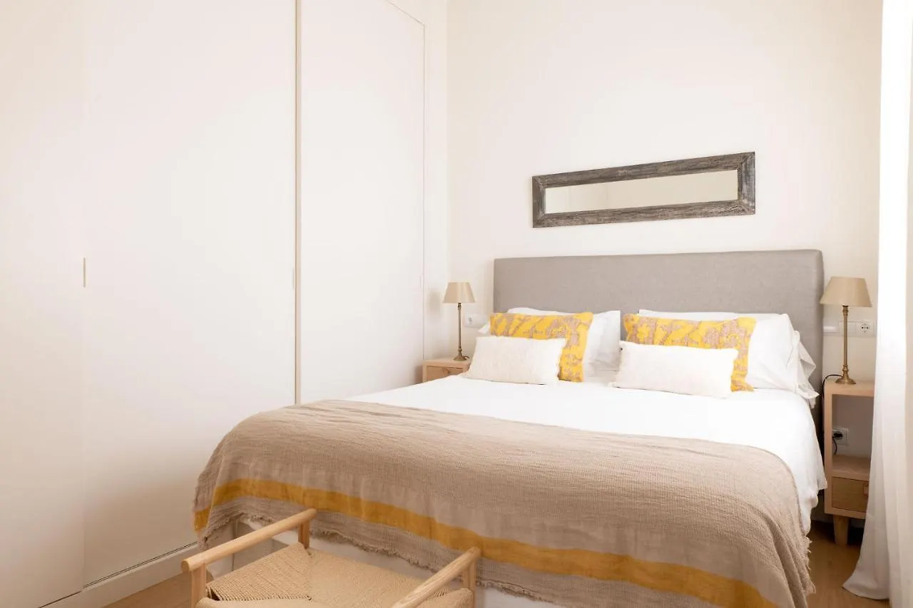 Apartment Plaza Nueva 2 Bedrooms & 2 Bathrooms Seville