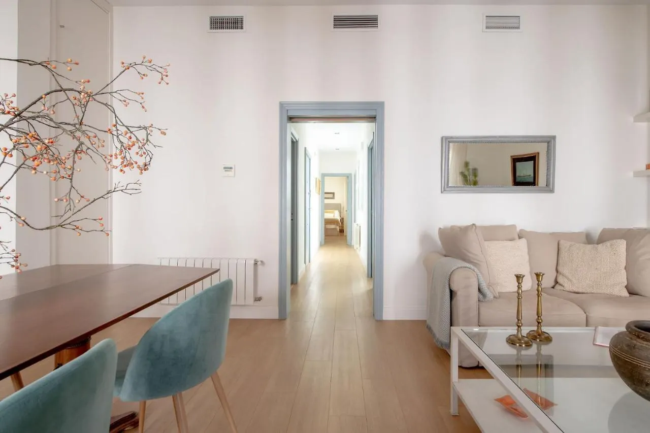 Apartment Plaza Nueva 2 Bedrooms & 2 Bathrooms Seville Spain